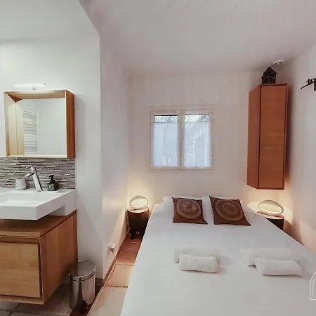 Ferienhaus Charmante Maison A - Au Calme Avec Piscine Sanary-sur-Mer