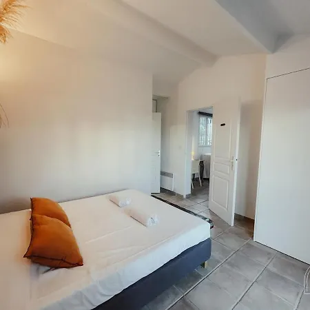 Charmante Maison A - Au Calme Avec Piscine * Sanary-sur-Mer