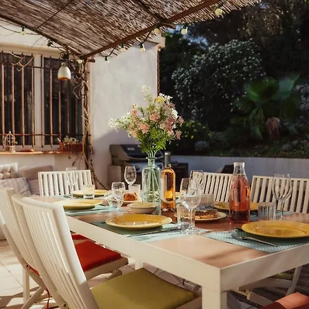 Charmante Maison A - Au Calme Avec Piscine Ferienhaus *