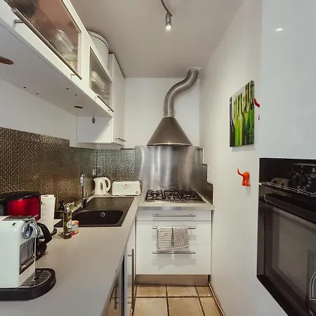 Charmante Maison A - Au Calme Avec Piscine *