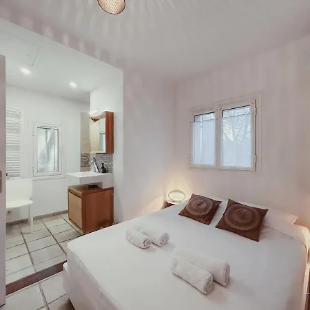 Charmante Maison A - Au Calme Avec Piscine * Sanary-sur-Mer