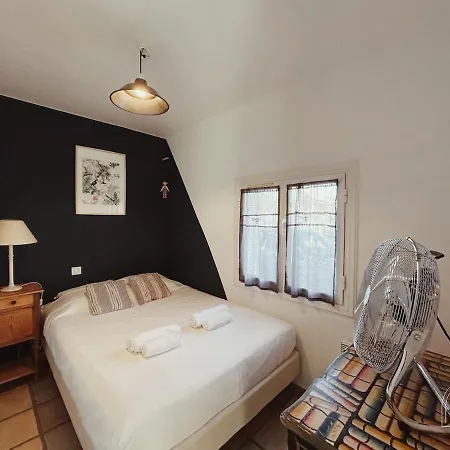Charmante Maison A - Au Calme Avec Piscine *