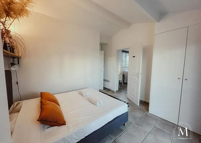 Charmante Maison A - Au Calme Avec Piscine * Sanary-sur-Mer