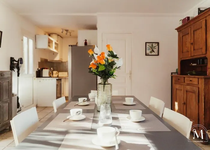 Nyaraló Charmante Maison A - Au Calme Avec Piscine Sanary-sur-Mer