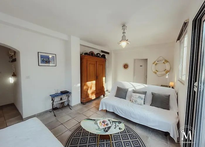 Charmante Maison A - Au Calme Avec Piscine