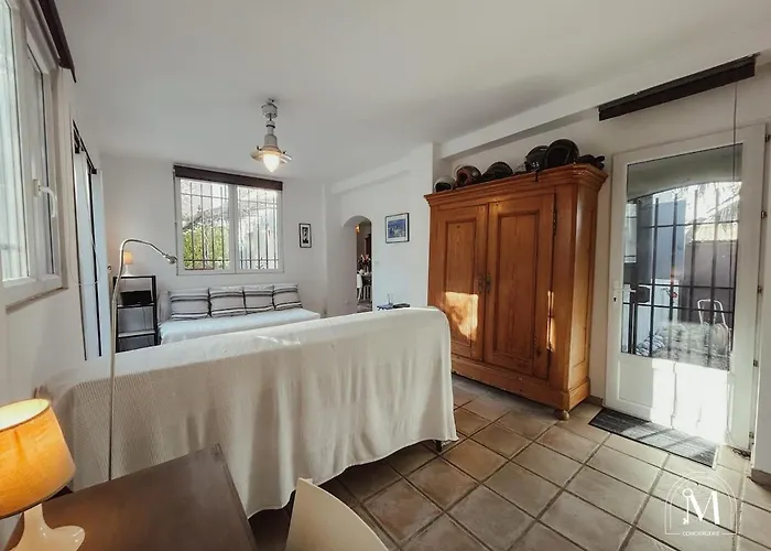 Charmante Maison A - Au Calme Avec Piscine *