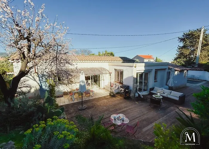 Charmante Maison A - Au Calme Avec Piscine Sanary-sur-Mer