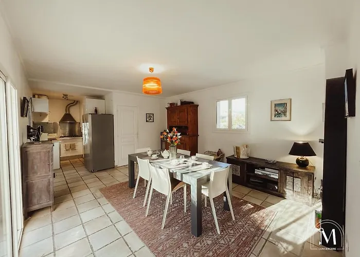 Nyaraló Charmante Maison A - Au Calme Avec Piscine Sanary-sur-Mer